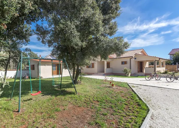 Two-Bedroom Holiday Home In Betiga