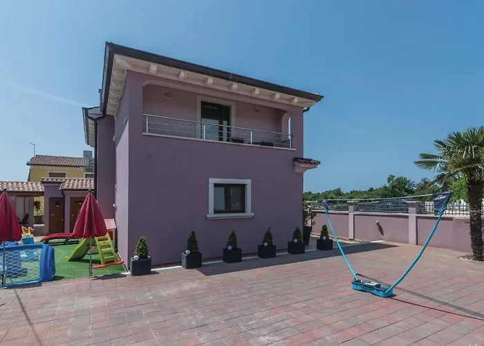 Pet Friendly Home In Betiga