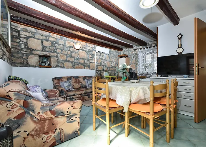 House Murage 2370